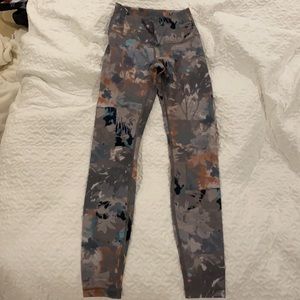 Wunder Under HR Tight 28” FLux🍋